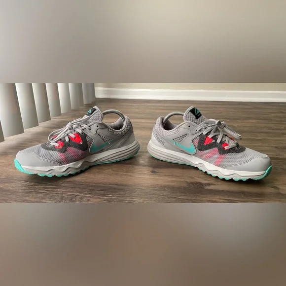 Nike Juniper Trail Women's Size 10 Trail Hiking Outdoor Running Shoes DC1870-001 - Picture 7 of 15